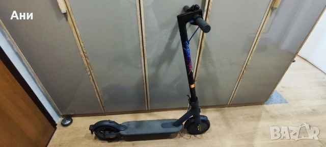Продавам Електрическа Тротинетка Xiaomi Mi Electric Scooter 3 графитено сива, снимка 3 - Скейтборд, ховърборд, уейвборд - 54206430