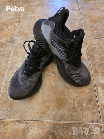 Маратонки Adidas Alphabounce номер 36, снимка 2 - Маратонки - 52046793