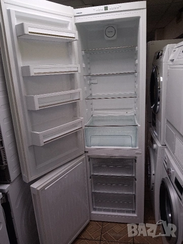 Комбиниран хладилник с фризер Liebherr два метра с две години гаранция!, снимка 5 - Хладилници - 53226748