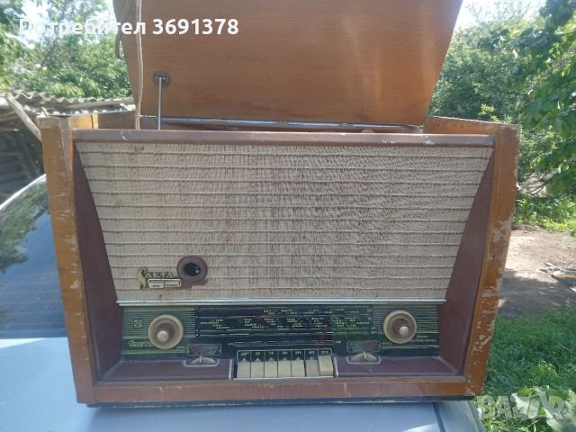 радио грамофон Секта, снимка 7 - Радиокасетофони, транзистори - 45492793