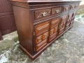Голям дървен бюфет / шкаф – класически стил, снимка 3