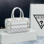 чанти guess, снимка 7