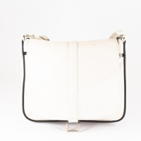 Черна стилна дамска чанта от естествена к. с капак - Elis, снимка 4 - Чанти - 44995871