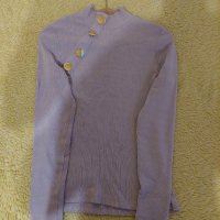 Удобна и красива блузка за пролетта , снимка 1 - Блузи с дълъг ръкав и пуловери - 45036977