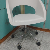 Продавам фризьорски стол, снимка 1 - Фризьорски столове - 44995188