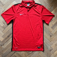 Мъжка тениска Найк, снимка 1 - Спортни дрехи, екипи - 44979919