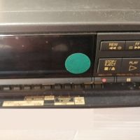 Видеорекордер VHS JVC HR-D540E (VPT), снимка 5 - Плейъри, домашно кино, прожектори - 45825338