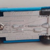 Модел Москвич 427 СССР 1/43, снимка 6 - Колекции - 45463085