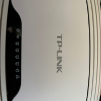 Безжичен рутер N 300Mbps TP-LINK TL-WR841N, снимка 4 - Рутери - 45024158