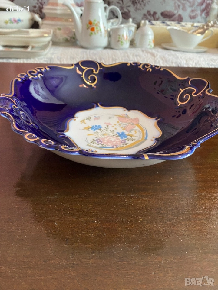 Порцеланова купа, снимка 1