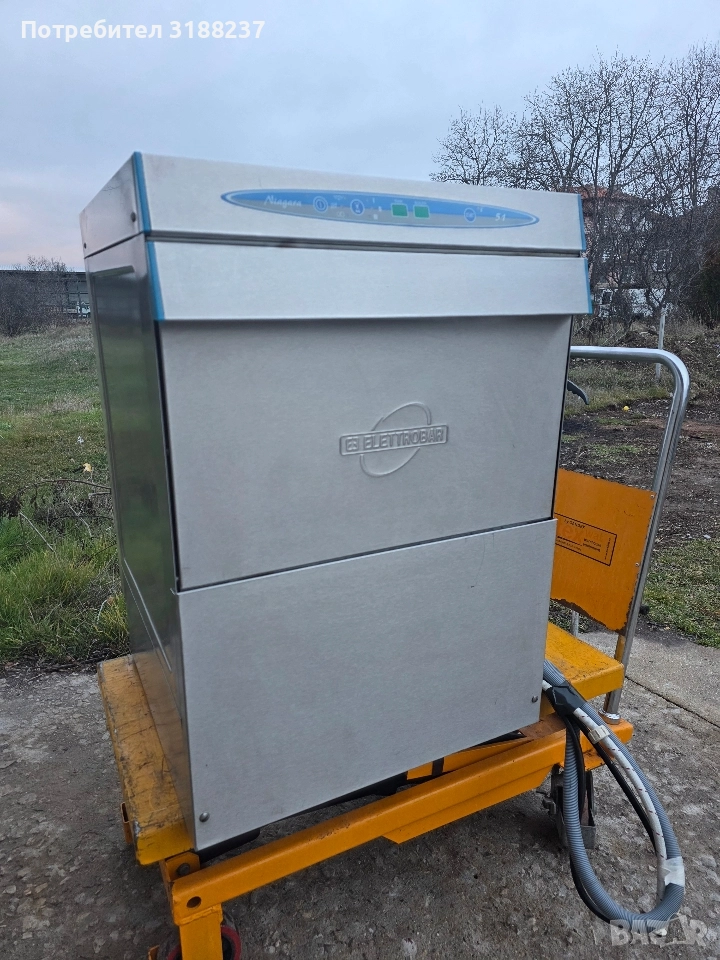 ТОП! Професионална съдомиялна с дренажна помпа, снимка 1