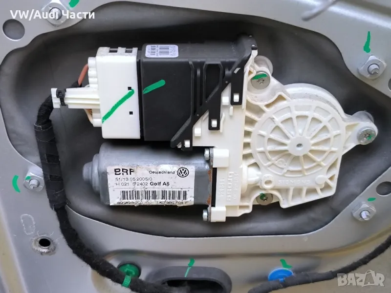 Машинка моторче задно дясно стъкло врата за Голф 5 Пасат  VW Golf 5 Passat Touran Jetta 1K0959704F, снимка 1