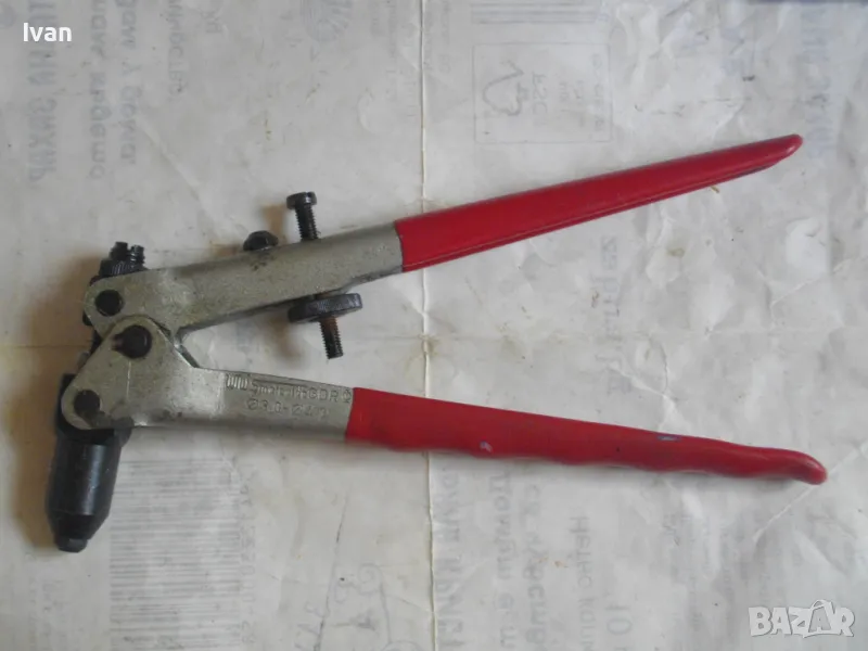 SMALCALDA GDR Ръчна лостова НИТАЧКА за поп-нитове ф3-4мм Старо немско качество ГДР ОТЛИЧНА Смалкалда, снимка 1