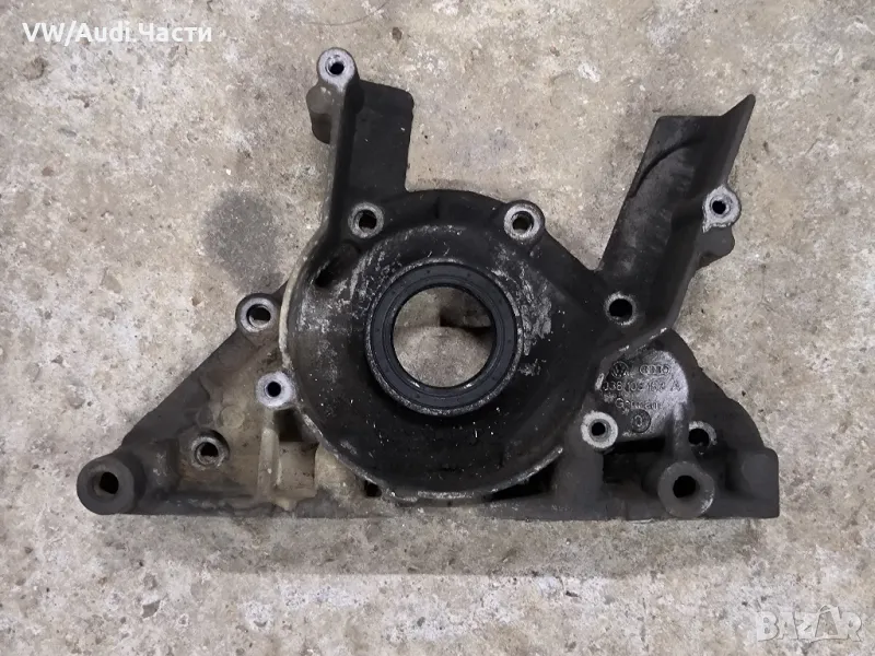 Капак семеринг колянов вал за Голф 4 Ауди А3 Сеат Шкода Бора VW Golf 4 Audi A3 Seat Skoda 038103153A, снимка 1