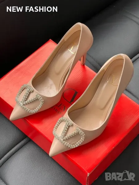 Дамски Кожени Обувки ✨Valentino, снимка 1