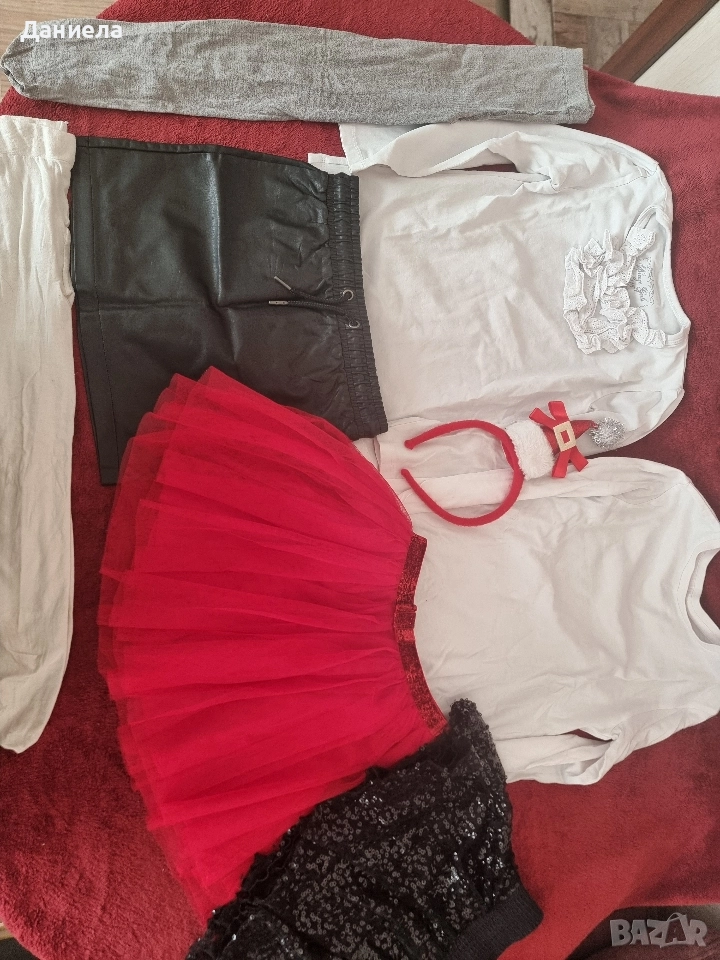 Дрешки 110-116 подходящи за Коледа, снимка 1