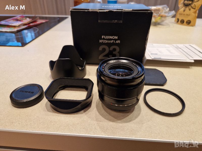 Обектив Fujifilm Fujinon XF 23mm F1.4 R + JJC правоъгълен сенниk, снимка 1