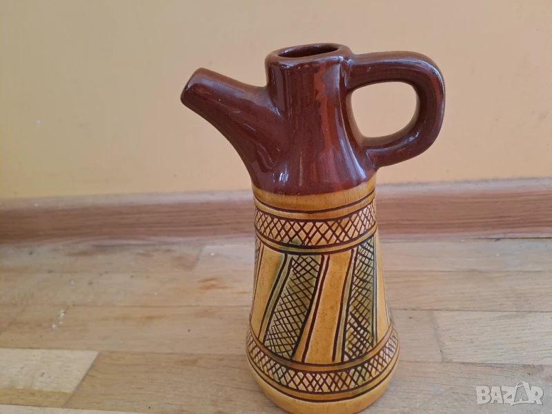 Керамична каничка с чучур, снимка 1