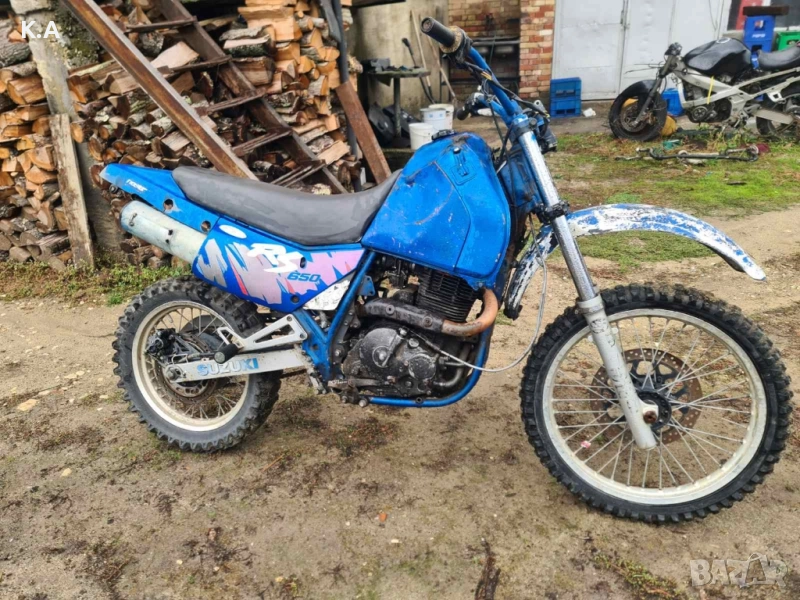 Suzuki DR 650 - НА ЧАСТИ , снимка 1