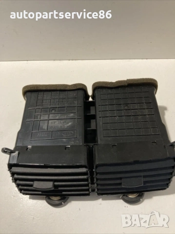 Въздушен вентилационен отвор за KIA Sportage 2.7 бензин (2007) 80335148, снимка 2 - Части - 53337612