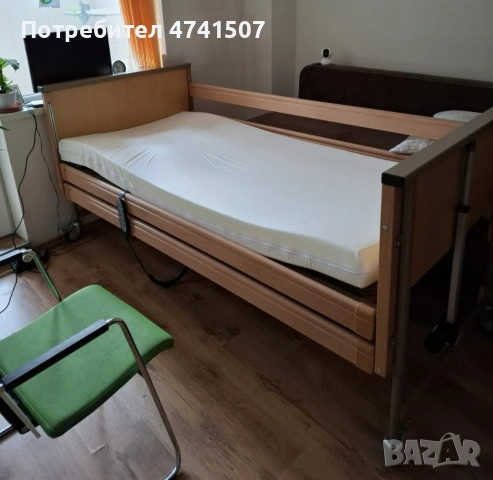 Електрическо болнично легло в отлично състояние. Mатрака се подарява.