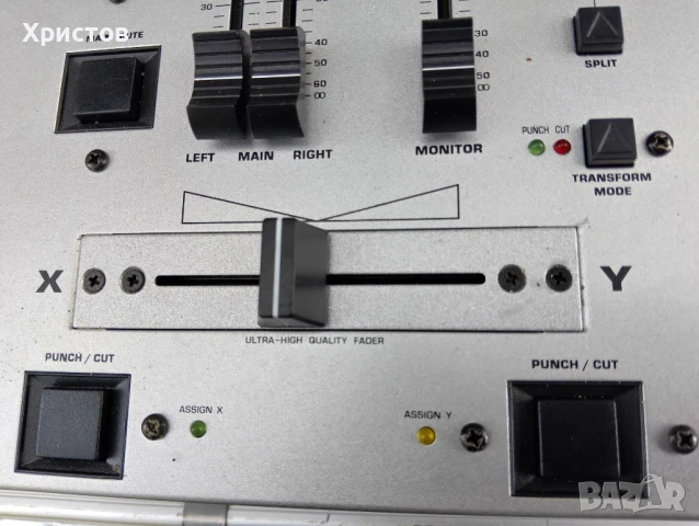 DJ Миксер BEHRINGER, снимка 6 - Ресийвъри, усилватели, смесителни пултове - 50476702