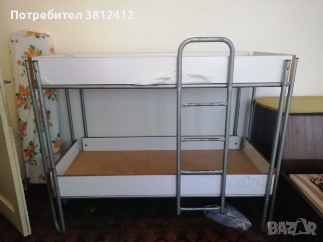 детското двуетажно легло е много издръжливо-като ново, снимка 1 - Мебели за детската стая - 46243794