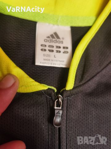 ADIDAS size L , снимка 3 - Тениски - 45634143