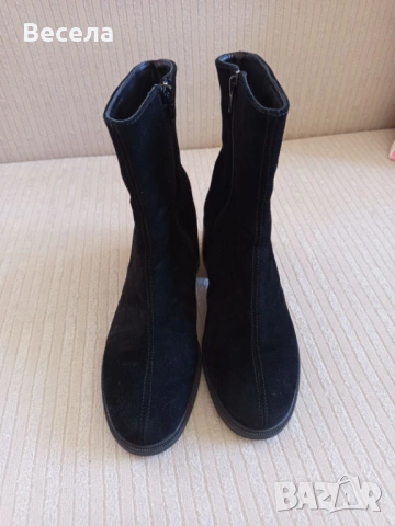 Черни велурени ботички 39 номер