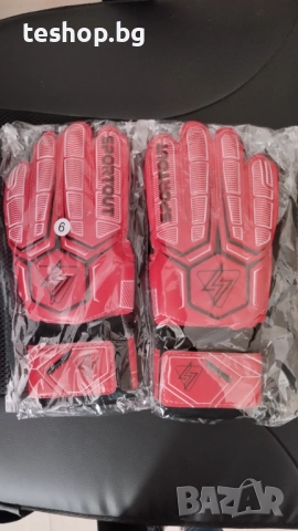 Вратарски ръкавици SPORTOUT дишащи 4 мм латекс ЧЕРВЕНИ