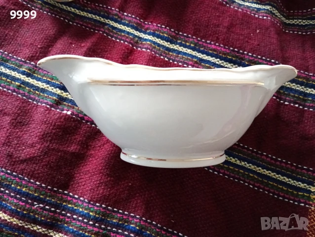 Порцеланова сосиера, снимка 1