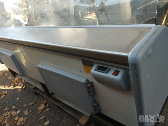 хладилна витрина 2.50 см, снимка 5 - Витрини - 53913043