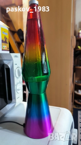 Лава лампа , снимка 4 - Настолни лампи - 52387444