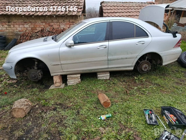 Мерцедес W203 на части , снимка 3 - Части - 53774209