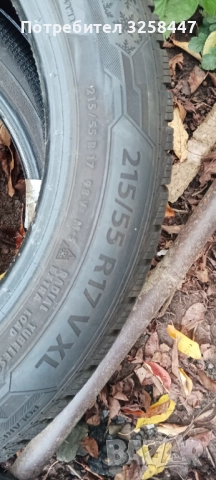 Зимна гума  Barum 215/55/17, снимка 5 - Гуми и джанти - 52010194
