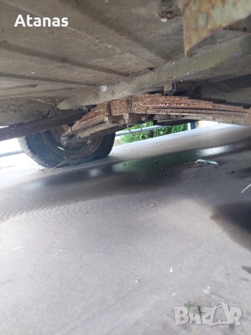 заден ресьор от Трабант