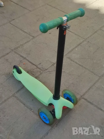 Детска тротинетка със светещи колела, снимка 5 - Скутери и тротинетки - 51356929