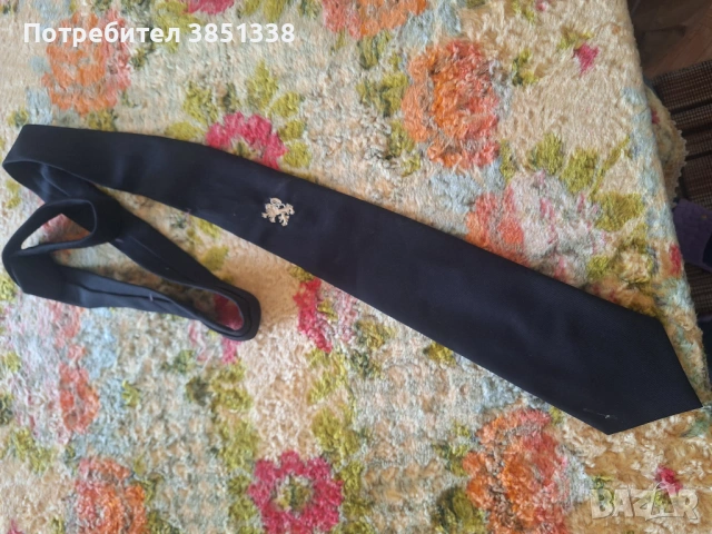 Детска сабя от времето на соца и вратовръзка военна от соца, снимка 2 - Антикварни и старинни предмети - 53848295