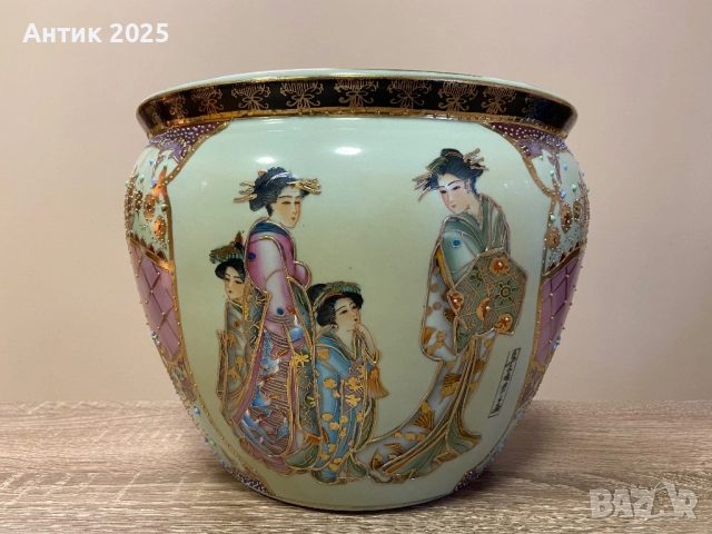 Антична керамична ваза Satsuma, Китай, експортна продукция