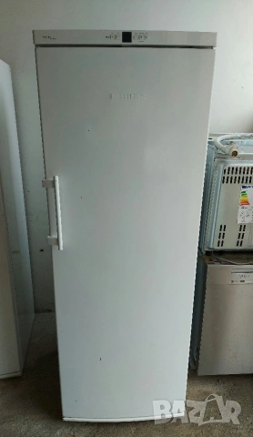 Вертикален фризер Liebherr NoFrost 8 , снимка 2 - Фризери - 54026190