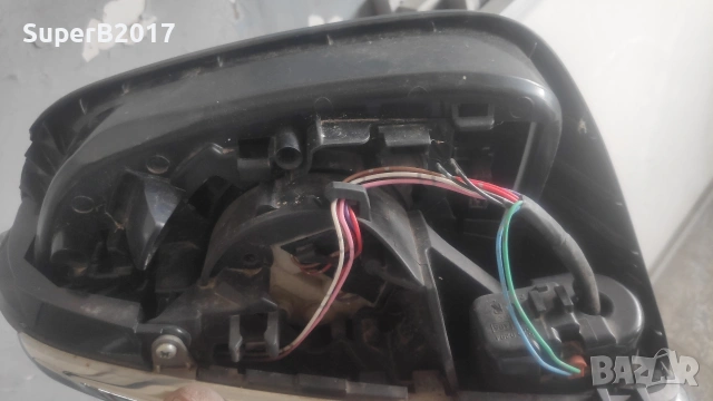 Продавам - оригинално дясно огледало за Лексус НХ 2107-2021 със забележки, снимка 5 - Части - 53833633