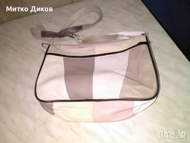 Бежова чанта естествена кожа 3 цвята като нова 28х21см, снимка 3 - Чанти - 49964179
