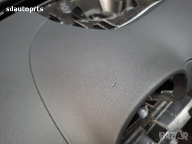 Ново Кожено Табло с Сив шев Mercedes W206 AMG без HUD, снимка 10 - Части - 53896791