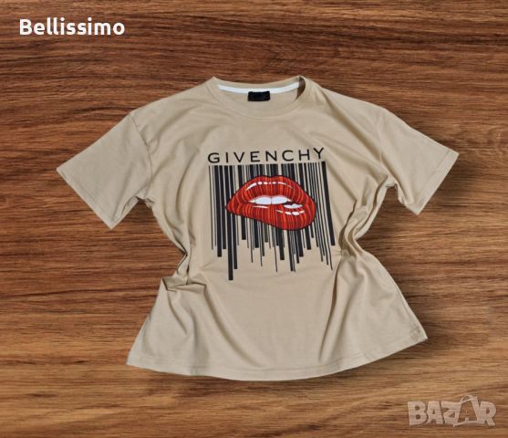 *Givenchy* Дамска тениска в бежов цвят, oversized, снимка 1 - Тениски - 45767568
