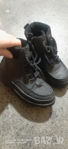 НМ боти 29размер, снимка 2 - Бебешки боти и ботуши - 52548399