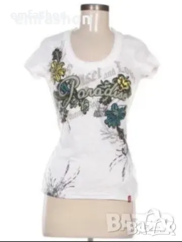 Дамска тениска S, снимка 4 - Тениски - 50180281
