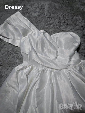 Официална бяла рокля , снимка 2 - Рокли - 52860150