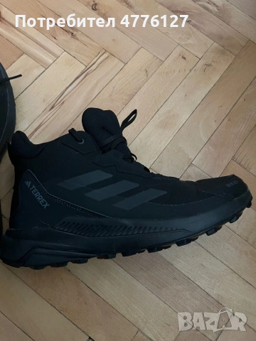 Обувки Adidas terrex , снимка 2 - Спортни обувки - 54102520