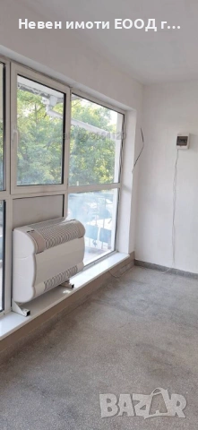 Търговско помещение, център гр Велико Търново , снимка 6 - Магазини - 52998690