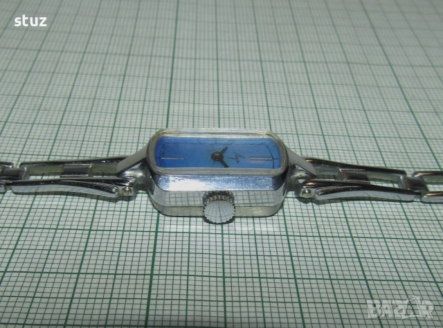 Дамски часовник гривна Луч, механичен, снимка 4 - Антикварни и старинни предмети - 52952656